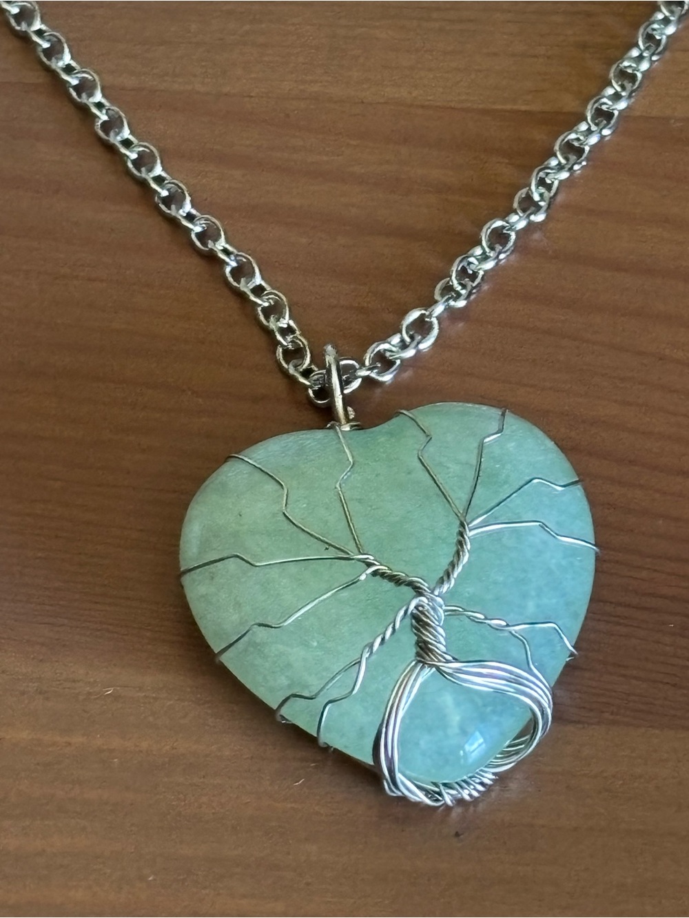 Stunning Green Heart Pendant Necklace